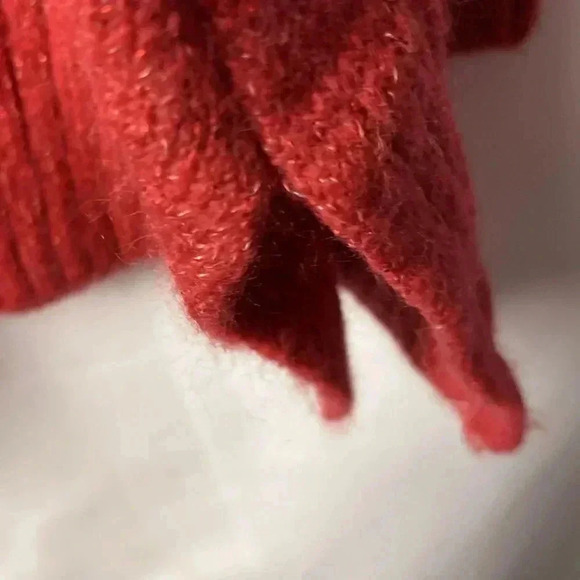 LAUREN CONRAD WO SIZE XL PETITE  SOFT ROSE RED METALLIC THREAD SWEATER PENGUIN - Picture 8 of 12